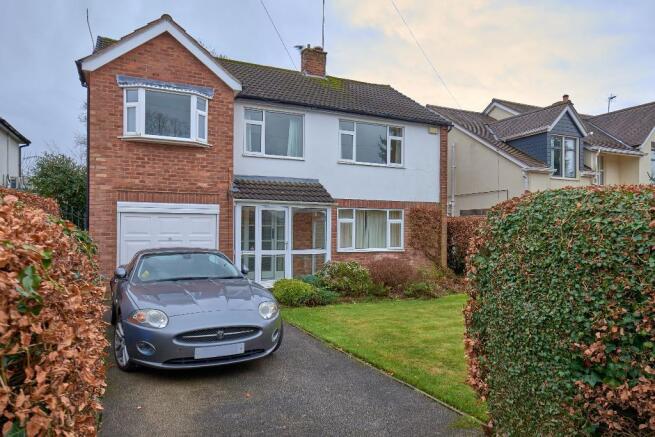 4 bed property, in Tanyard Drive, £750,000
