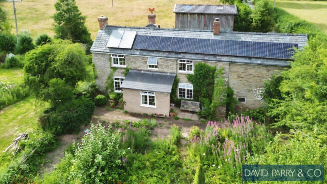 4 bed property, in Brilley, £625,000