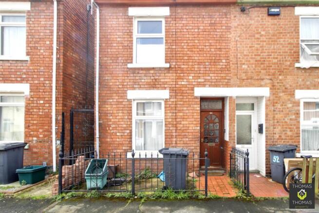 4 bed property, in Cecil Road, £220,000