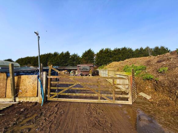 Land, in Lock Lane, £175,000