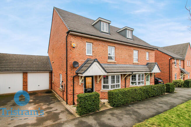 6 bed property, in Greymede Avenue, £385,000