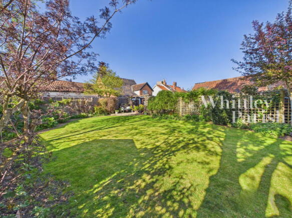 4 bed property, in Church Street, £550,000