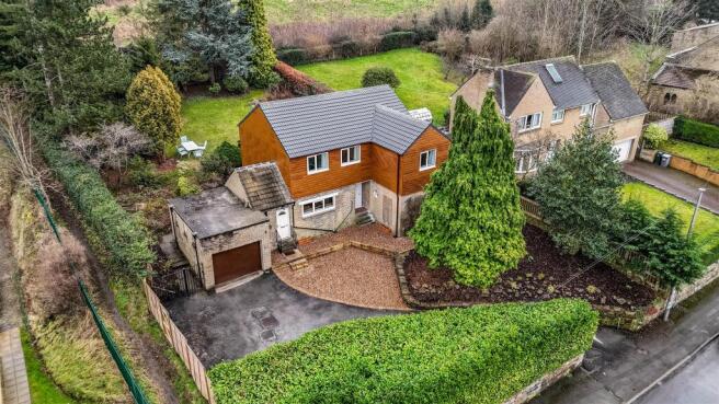 4 bed property, in Lowerhouses Lane, £415,000