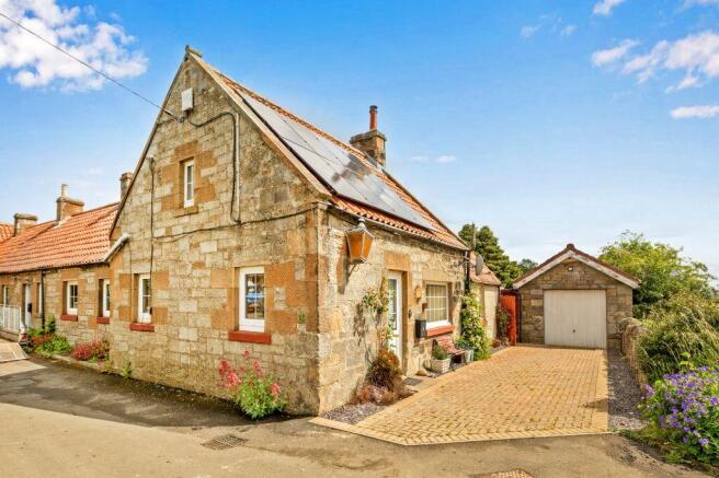 3 bed property, in 3 Old Glendevon Cottages, £280,000