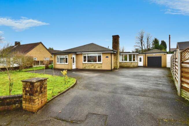 3 bed property, in Sandbach Road, £563,500