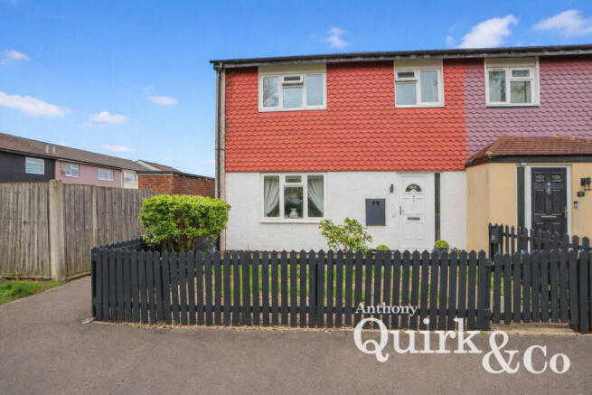 3 bed property, in Tyefields, £350,000