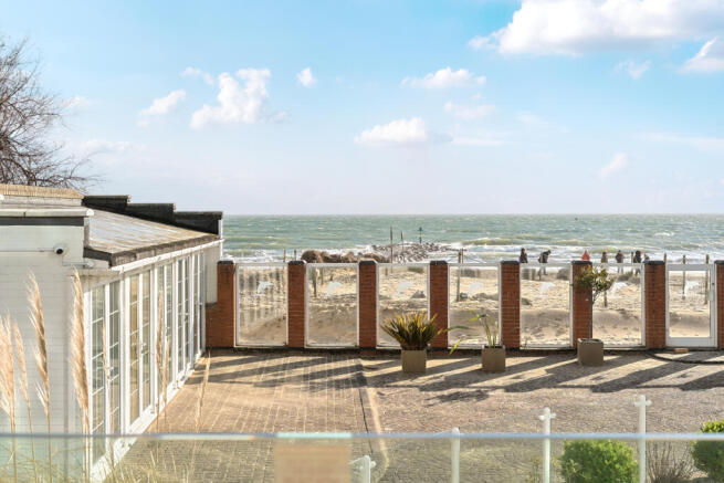 3 bed property, in Banks Road, £1,250,000