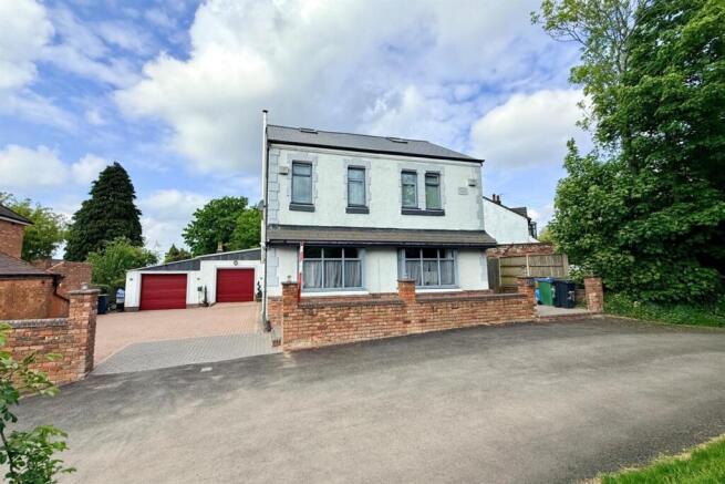 4 bed property, in Gateley Road, £555,000