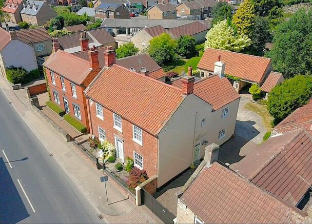 4 bed property, in Westgate, £625,000