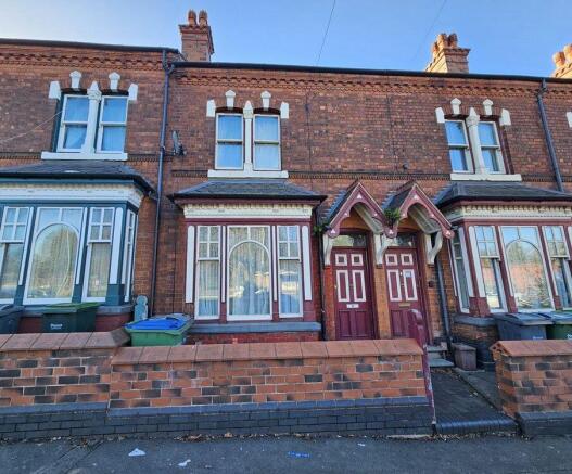 3 bed property, in 20 Bearwood Road, £128,000