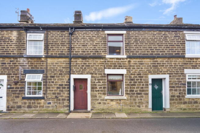 2 bed property, in Thorpe Street, £250,000