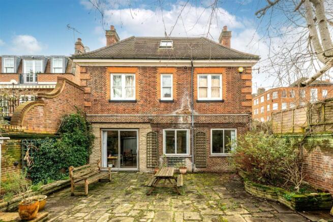5 bed property, in Townshend Road, £3,250,000
