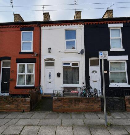 2 bed property, in Ruskin Street, £110,000
