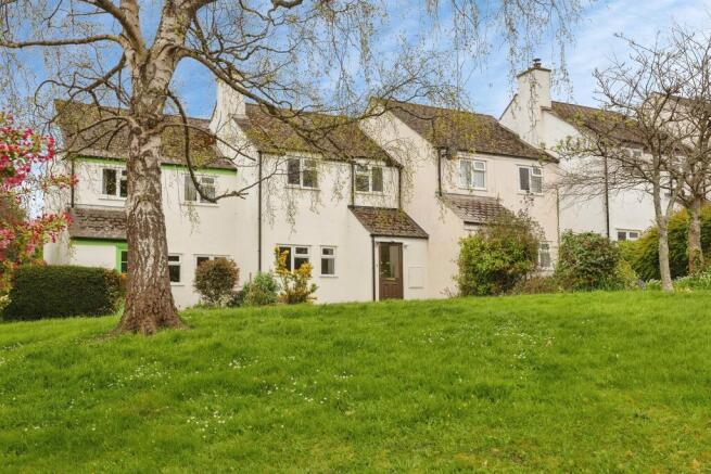 3 bed property, in Crawter Drive, £230,000