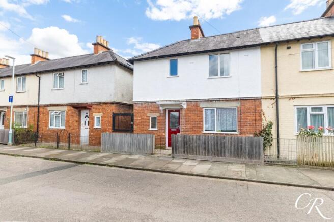2 bed property, in Hope Street, £230,000