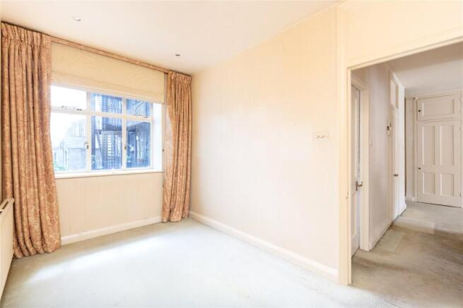 2 bed property, in Paultons House, £699,000