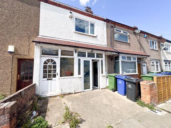 3 bed property, in Daubney Street, £79,000