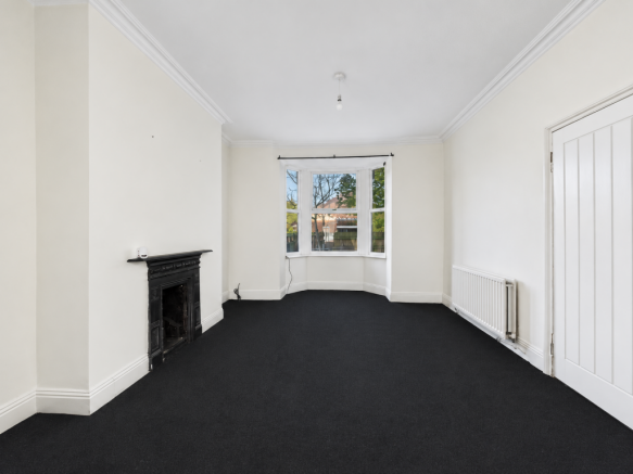 3 bed property, in Robinson Street, £75,000
