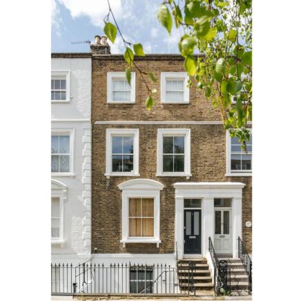 1 bed property, in Fremont Street, £575,000