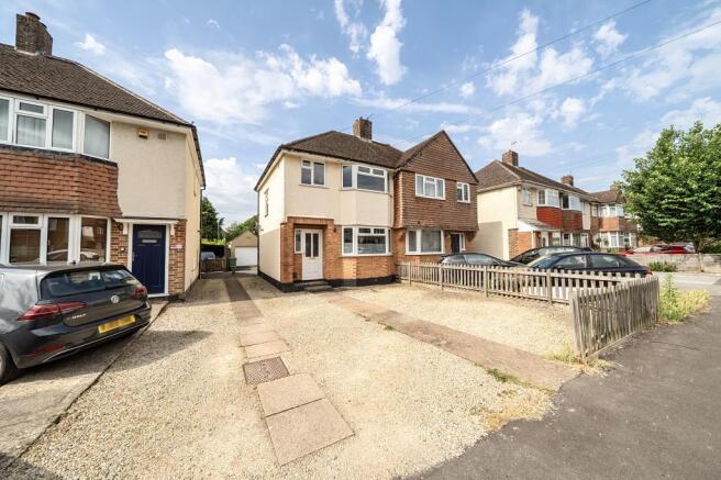 3 bed property, in Bodley Road, £475,000