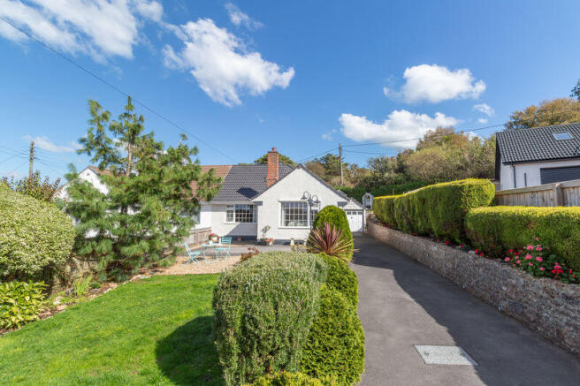 2 bed property, in Hillside West, £375,000