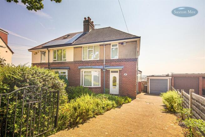 3 bed property, in Chiltern Road, £260,000