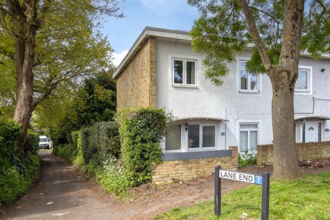 5 bed property, in Willow Way, £362,500