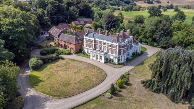2 bed property, in Stableford Hall, £130,000