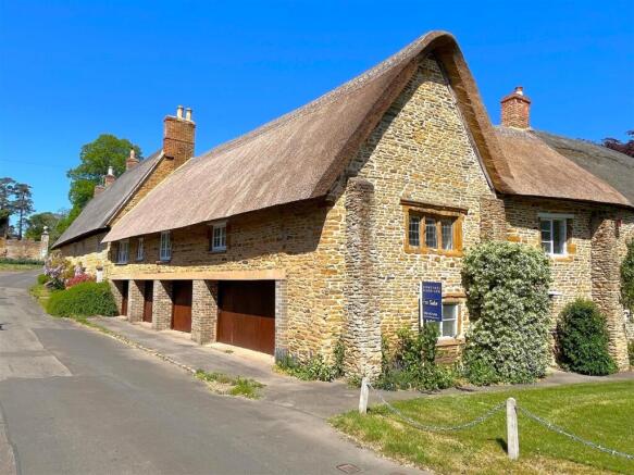 3 bed property, in Church Street, £398,000