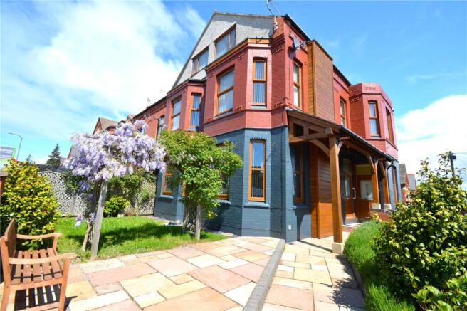 7 bed property, in Seabank Road, £475,000