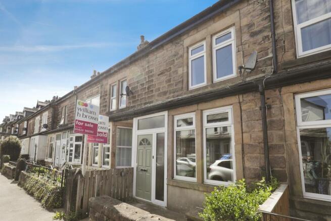 3 bed property, in North Lodge Avenue, £260,000