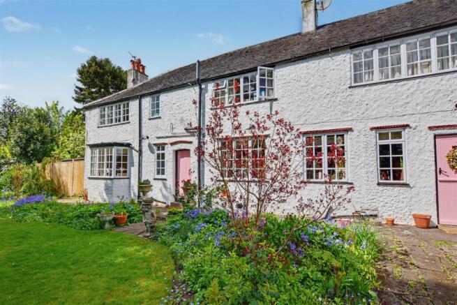 4 bed property, in The Barn, £650,000