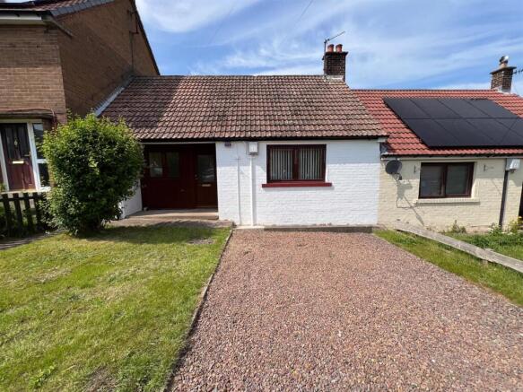1 bed property, in Wheatriggs Avenue, £99,950