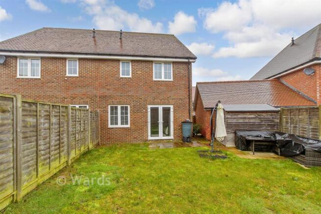 3 bed property, in Augustine Drive, £360,000