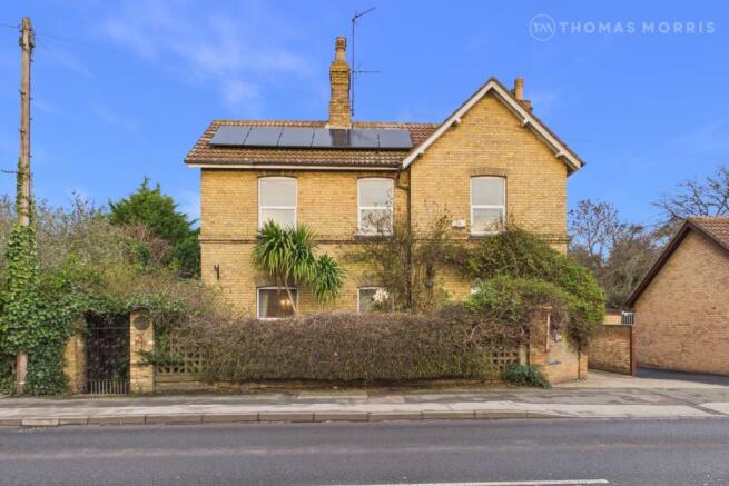 4 bed property, in Stukeley Road, £500,000
