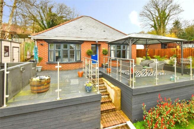 3 bed property, in Swansea Road, £230,000