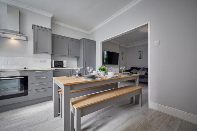 3 bed property, in Dilston Terrace, £160,000
