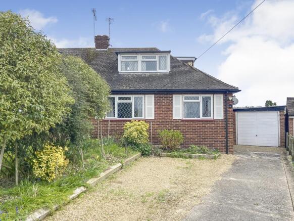 3 bed property, in East Ridge, £675,000