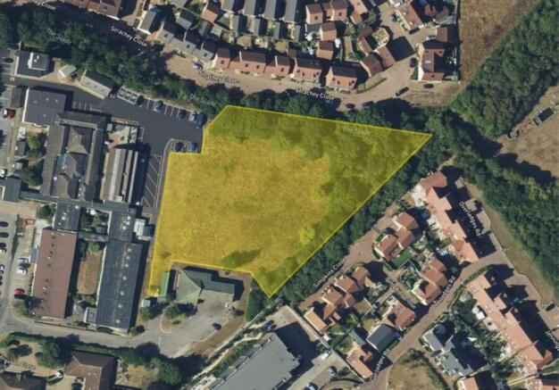 Land, in Land to the rear of Saffron Walden Hospital, £0