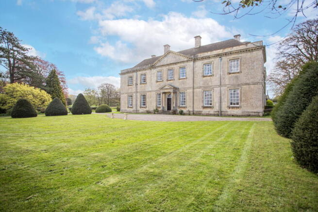 8 bed property, in The Street, £2,200,000