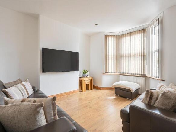 3 bed property, in London E17, £625,000