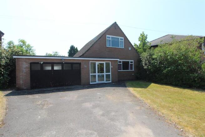 3 bed property, in Old Hall Road, £450,000