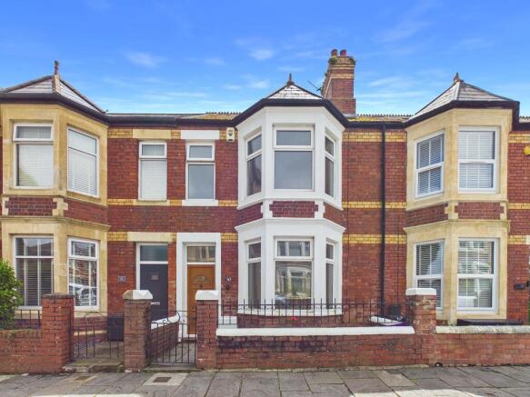 3 bed property, in Oxford Street, £310,000