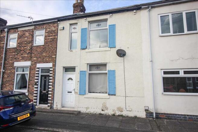2 bed property, in Orange Grove, £85,000