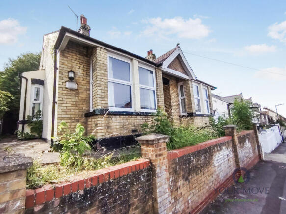 3 bed property, in Rochester Street, £195,000