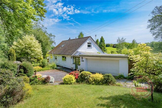 3 bed property, in Crag View, £500,000