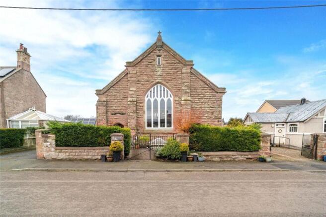 6 bed property, in The Old Church, £650,000