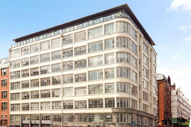 2 bed property, in Hilton Street, £179,950