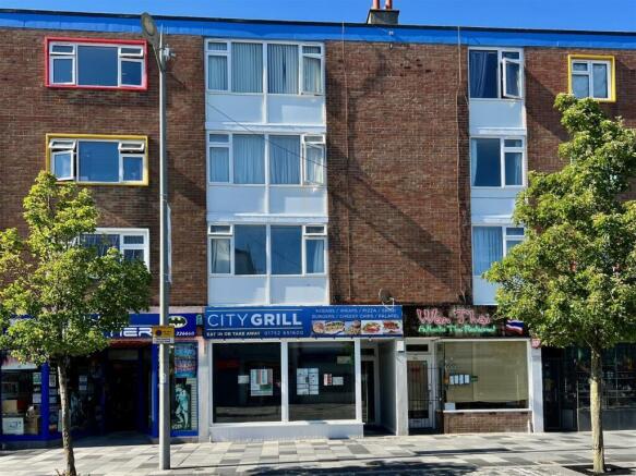 1 bed property, in 2 Morley Court, £45,000