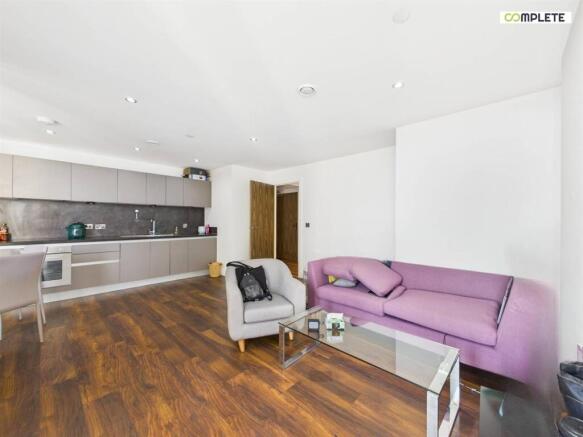 2 bed property, in The Assembly, £280,000